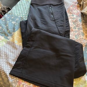 NWOT ATHLETA BLACK FLEECE lined pants size XL